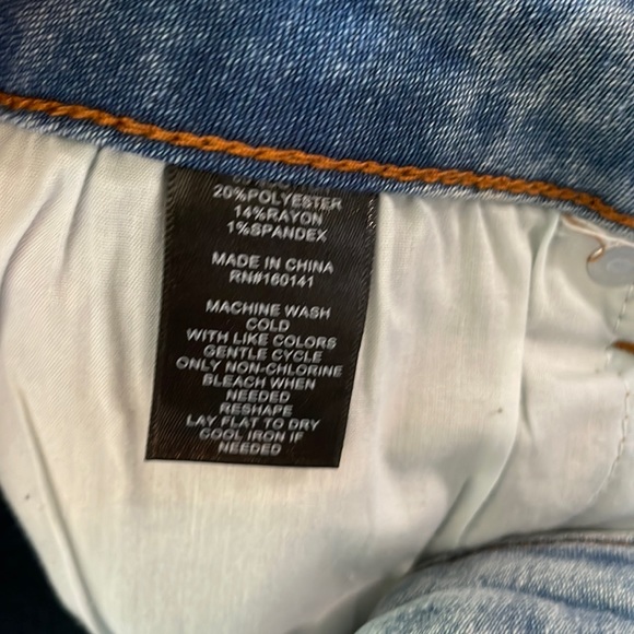 NWT Daily Thread Hi Rise Flare Bootcut Jean. 14 - Picture 8 of 8